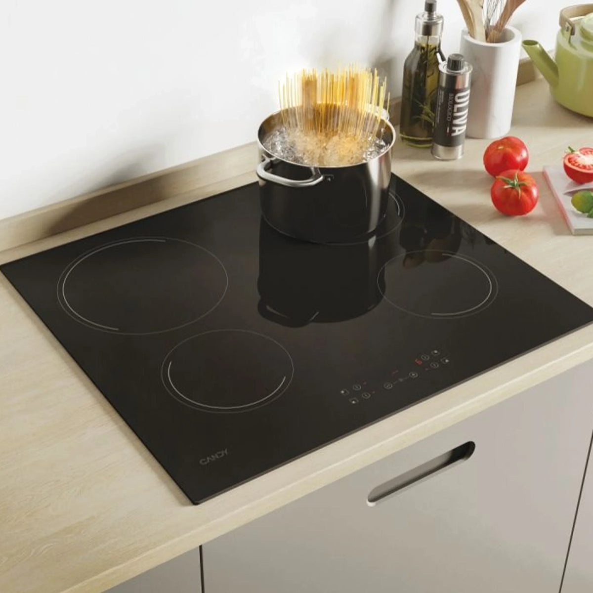 Candy Table de cuisson Vitrocéramique 4 zones – 590 × 520 mm – CH64CCB